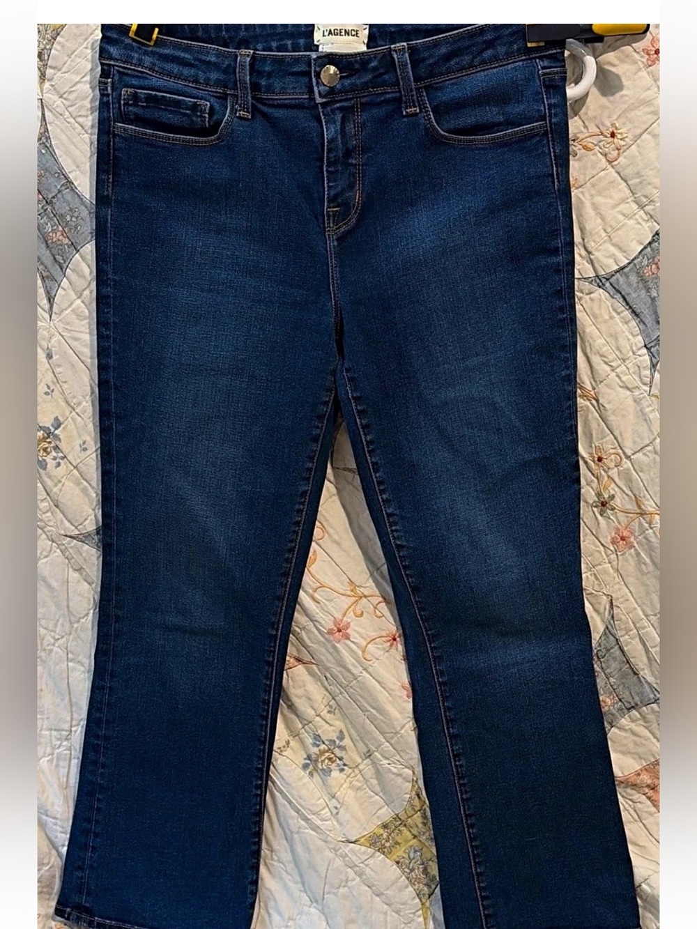 L'AGENCE Lenna Cropped Baby Flare Mid Rise Dark Wash Blue Stretch Jeans Size 29